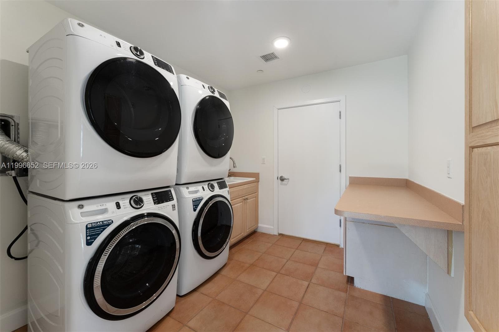 7201 SW 174th St, Palmetto Bay FL 33157 — 18