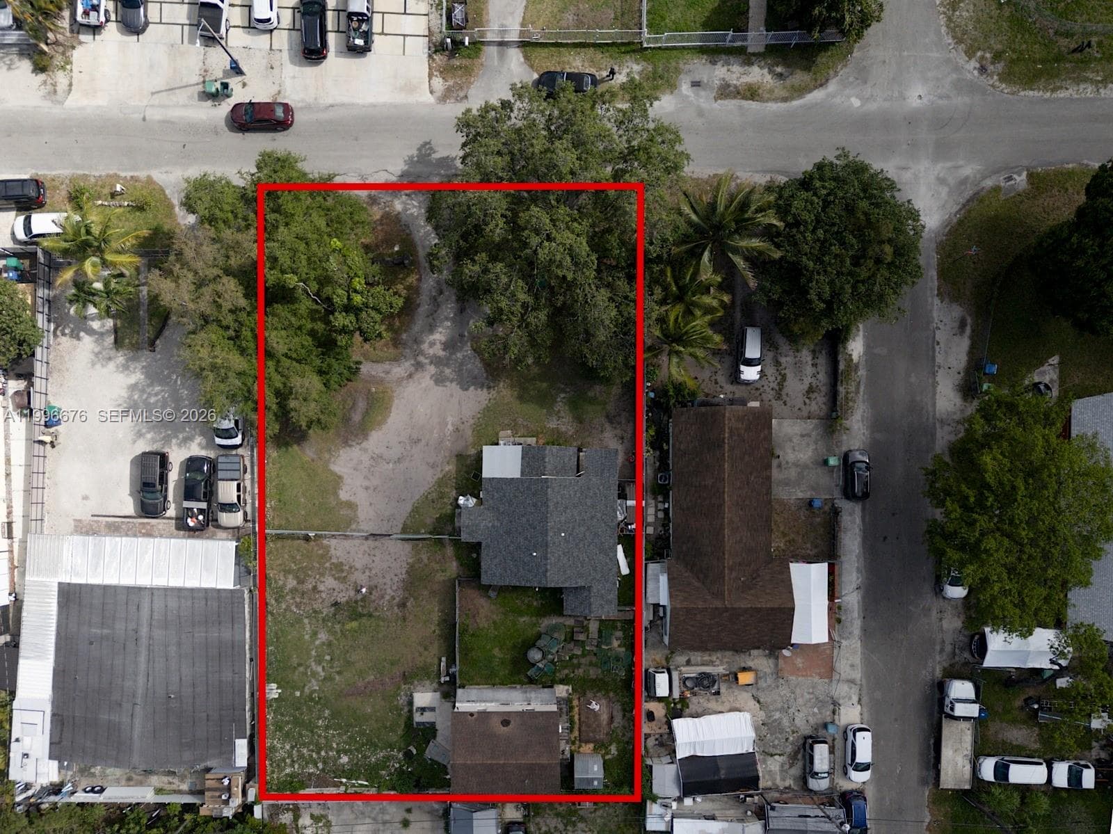 3035 NW 93rd St, Miami FL 33147 — 27