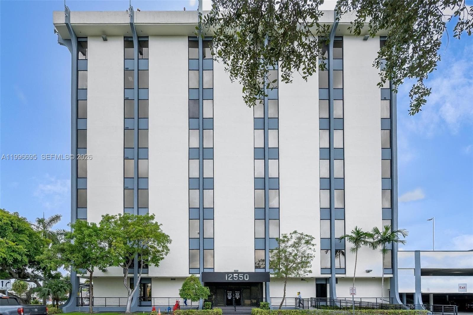 12550 Biscayne Blvd # 311, North Miami FL 33181 — 21