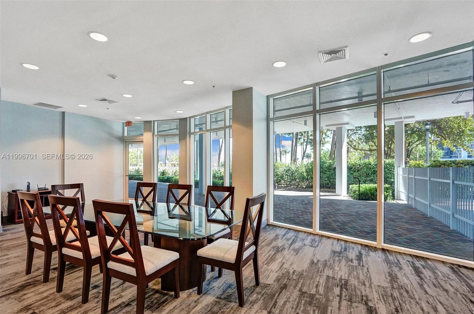 6515 Collins Ave # 1604, Miami Beach FL 33141 — 9