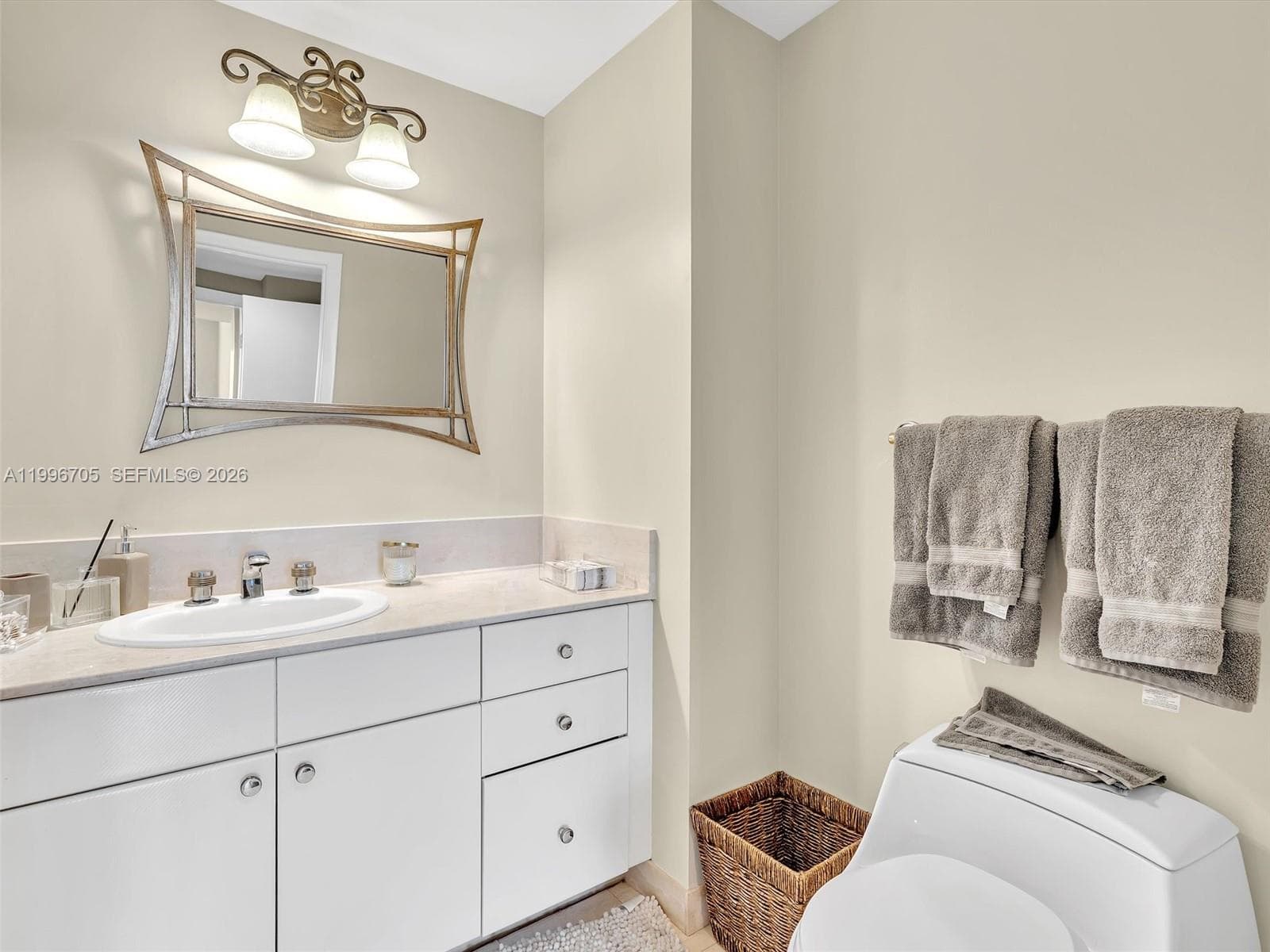 2000 Island Blvd # 1203, Aventura FL 33160 — 23