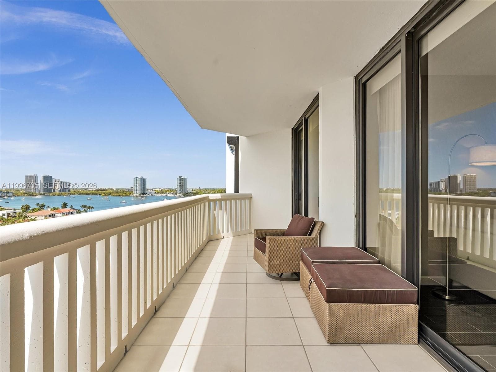 2000 Island Blvd # 1203, Aventura FL 33160 — 3