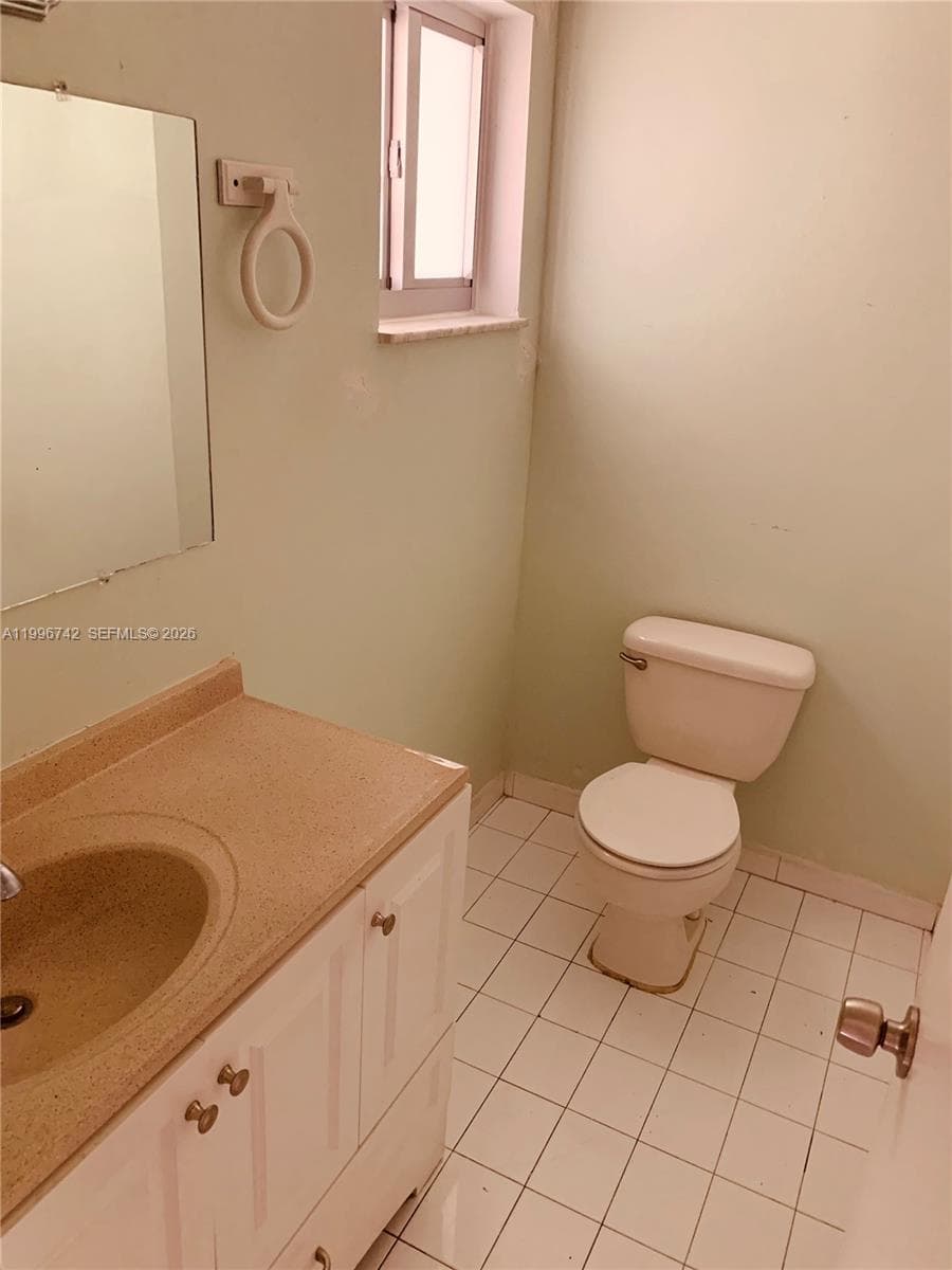 1110 Salzedo St # 2C, Coral Gables FL 33134 — 7
