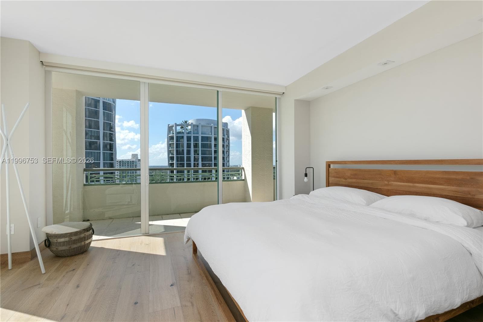 3350 SW 27th Ave # 2002, Miami FL 33133 — 40