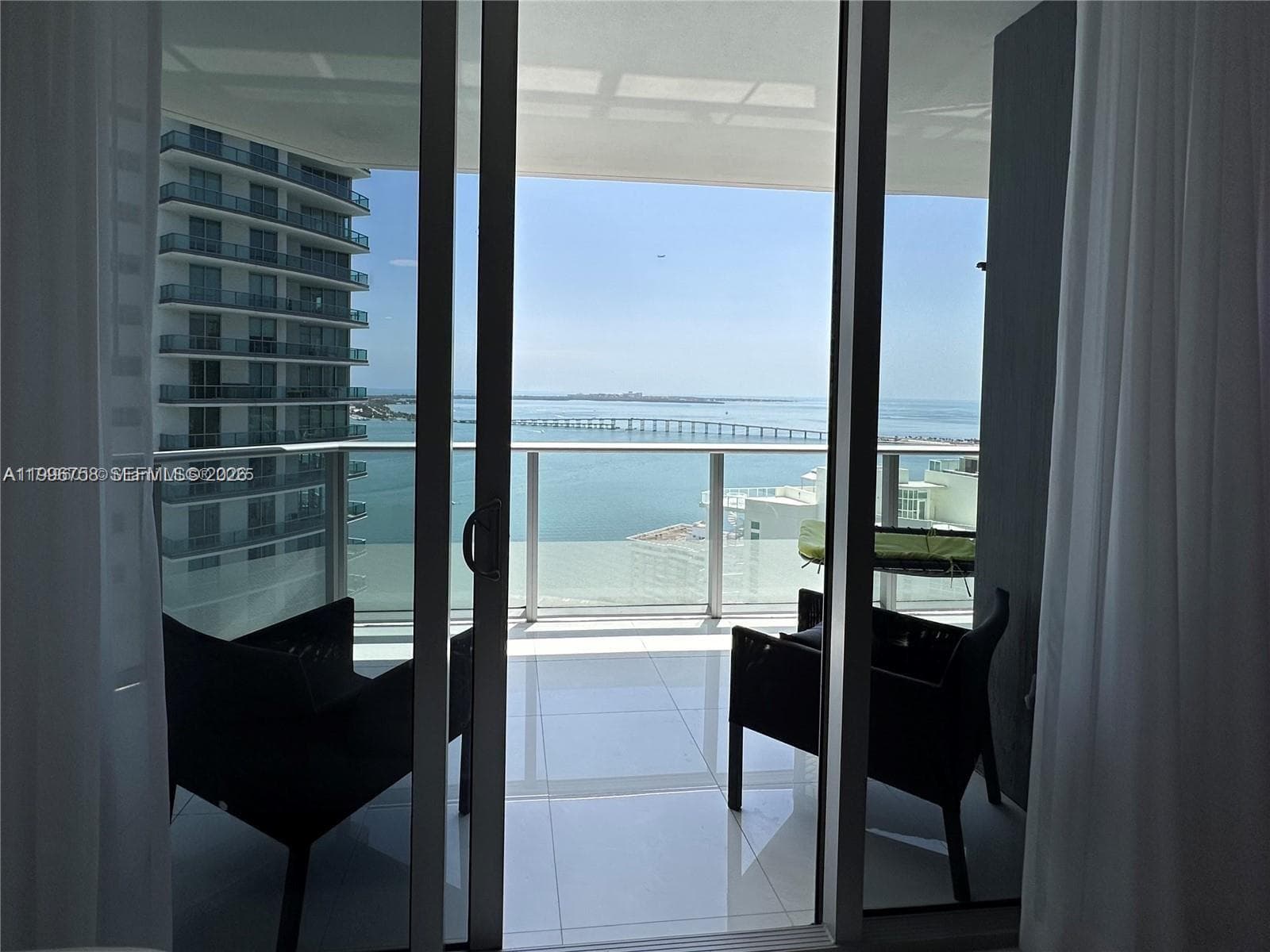 1300 Brickell Bay Dr # 3206, Miami FL 33131 — 3