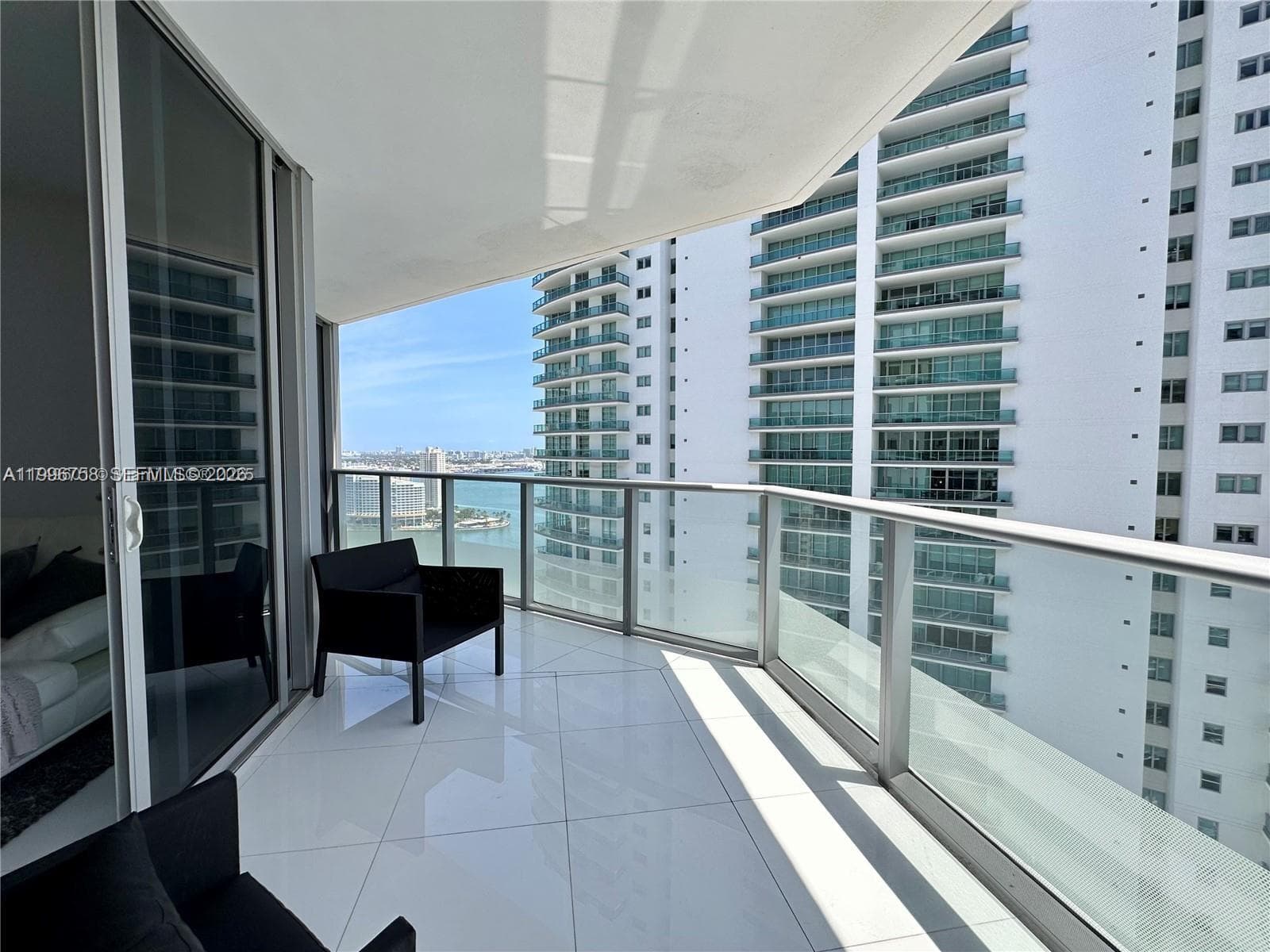 1300 Brickell Bay Dr # 3206, Miami FL 33131 — 9