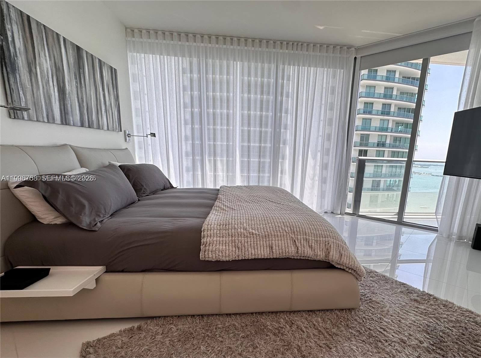1300 Brickell Bay Dr # 3206, Miami FL 33131 — 11
