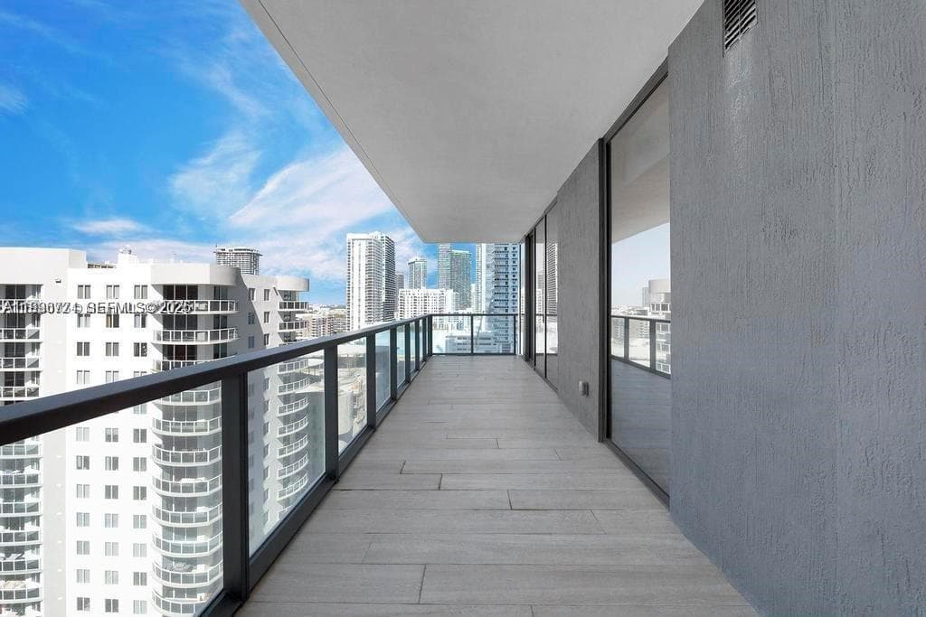 788 NE 23rd St # 1402, Miami FL 33137 — 36