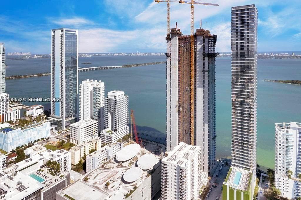 788 NE 23rd St # 1402, Miami FL 33137 — 44