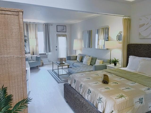 1050 Pennsylvania Ave # 28, Miami Beach FL 33139 — 1