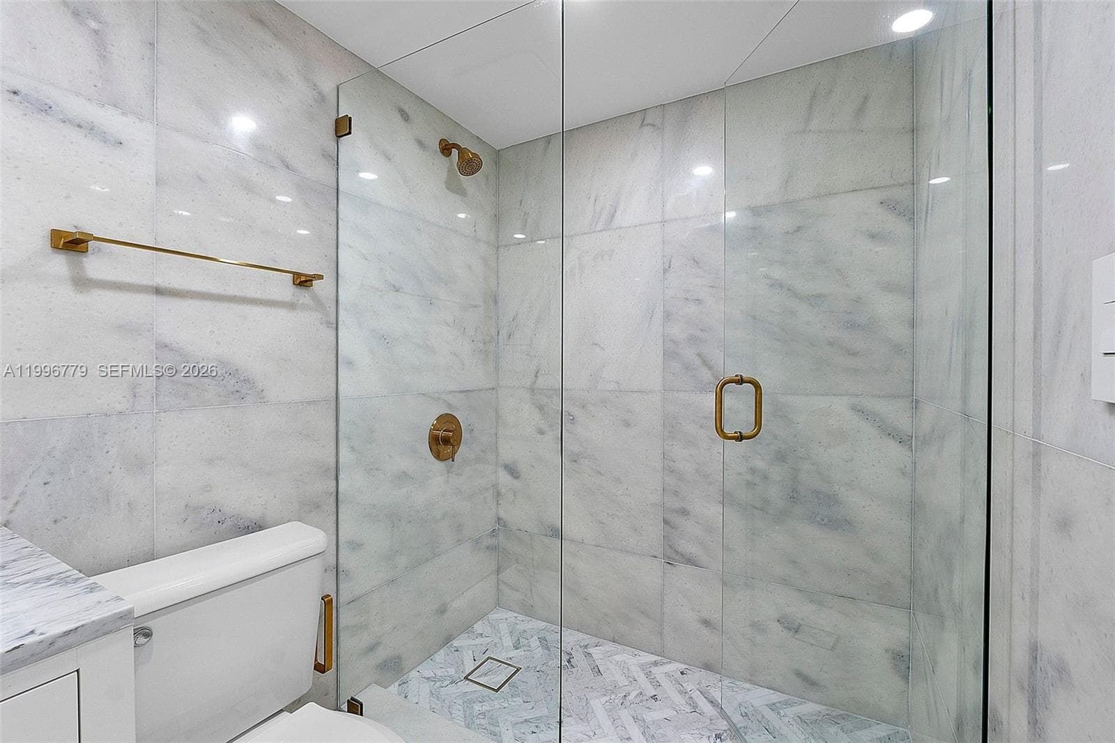 540 Brickell Key Dr # 928, Miami FL 33131 — 14