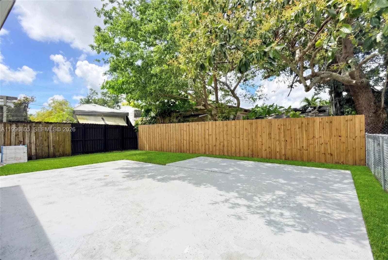 4750 NW 21st Ave, Miami FL 33142 — 22