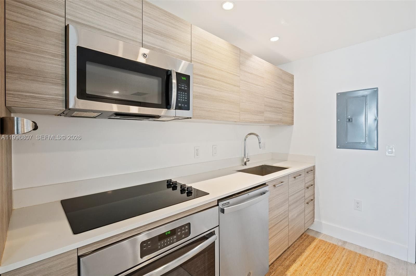 121 NE 34th St # 2314, Miami FL 33137 — 17