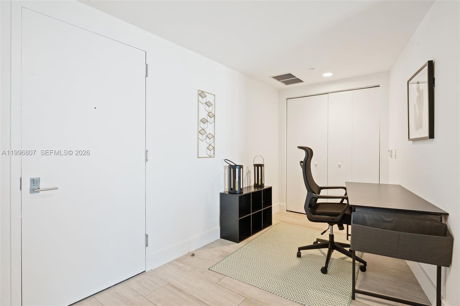 121 NE 34th St # 2314, Miami FL 33137 — 26