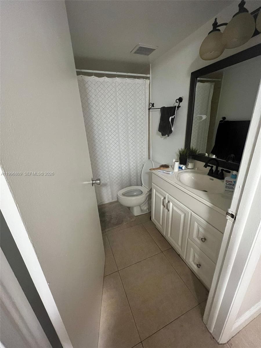 Las Vistas At Doral Condo, Doral, FL — 9