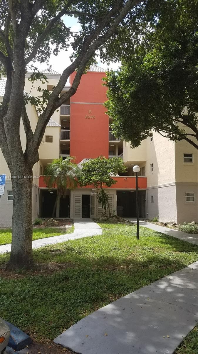 Las Vistas At Doral Condo, Doral, FL — 19