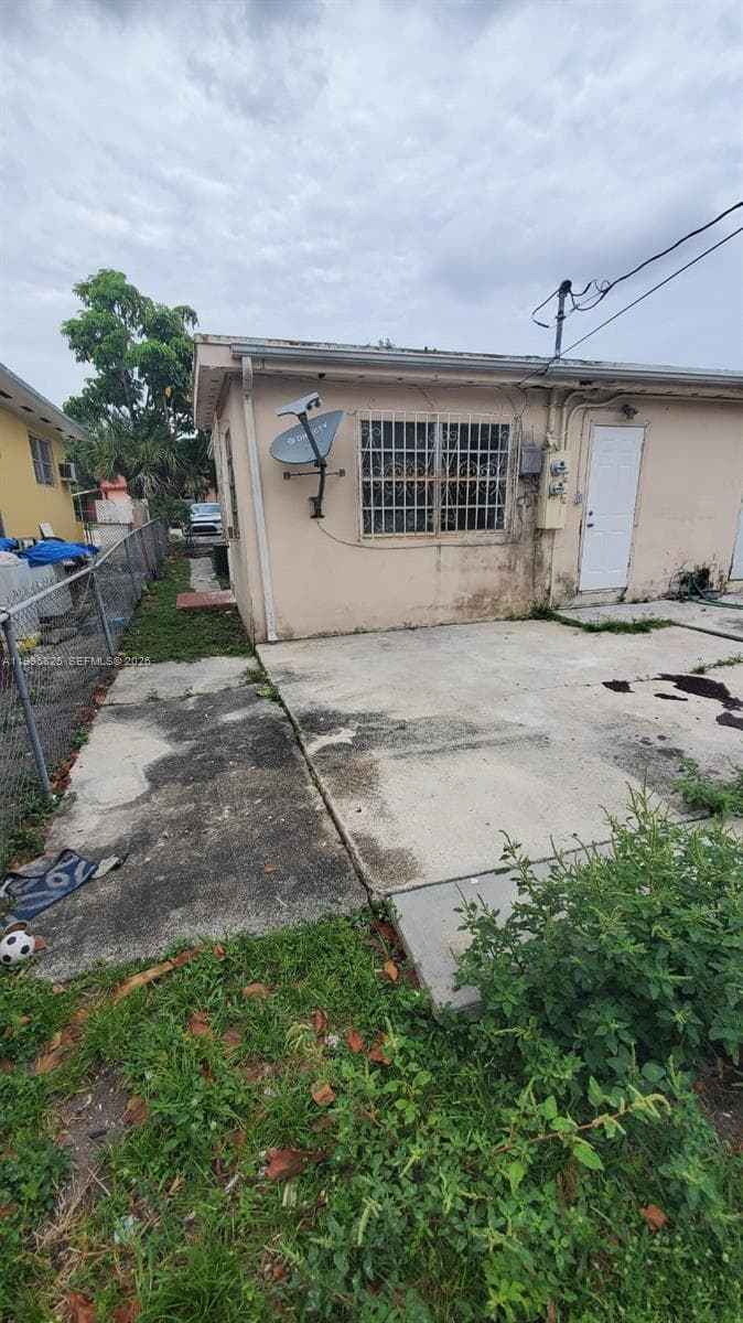 2980 NW 91st St # 1, Miami FL 33147 — 3