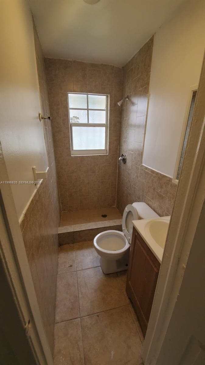 2980 NW 91st St # 1, Miami FL 33147 — 8