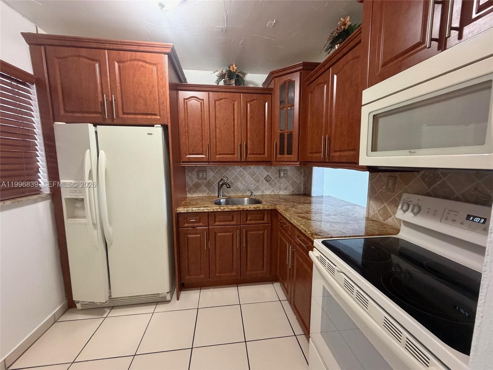 120 Royal Palm Rd # 301, Hialeah Gardens FL 33016 — 8