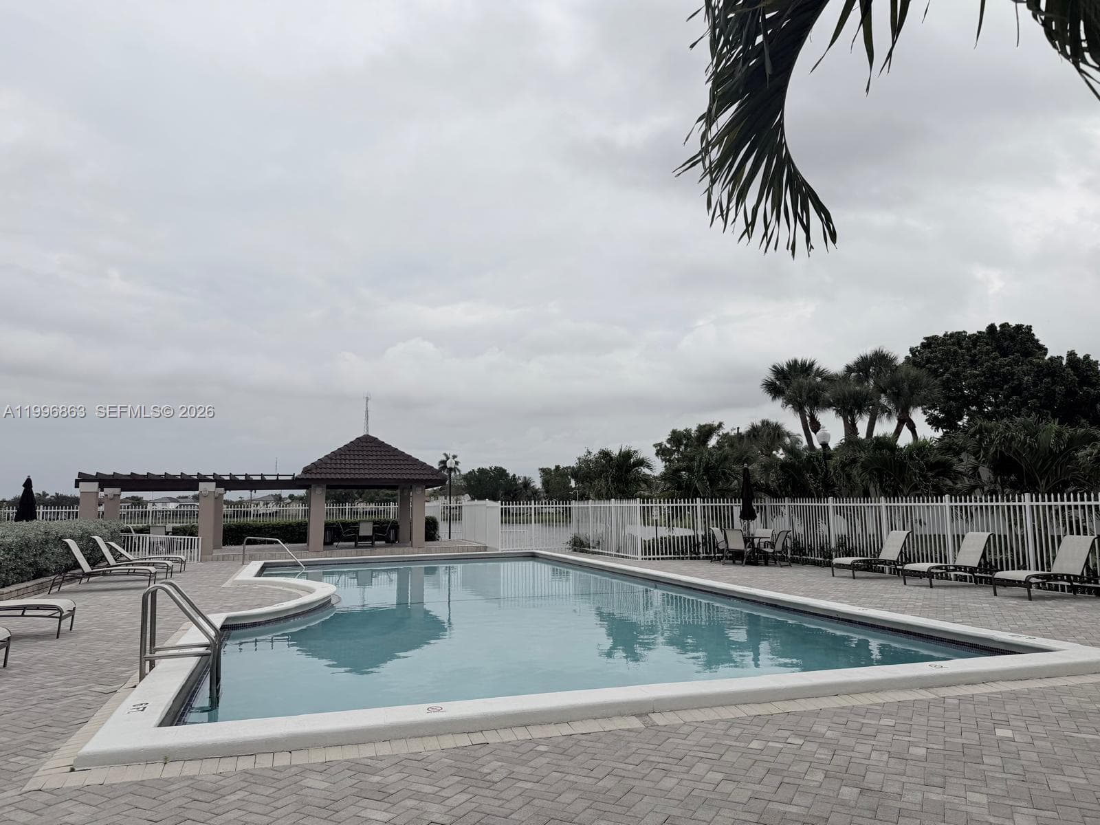 19712 NW 82nd Pl, Hialeah FL 33015 — 27