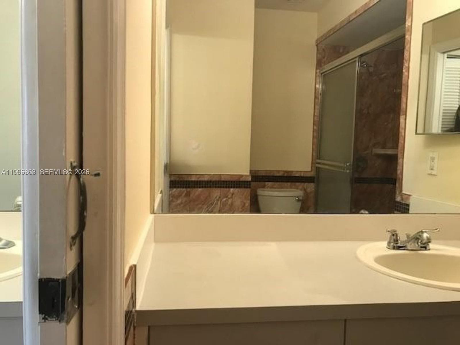 19712 NW 82nd Pl, Hialeah FL 33015 — 15