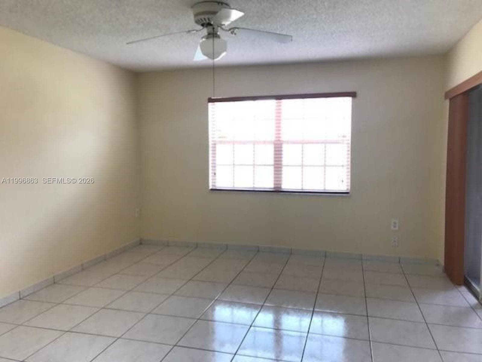 19712 NW 82nd Pl, Hialeah FL 33015 — 19