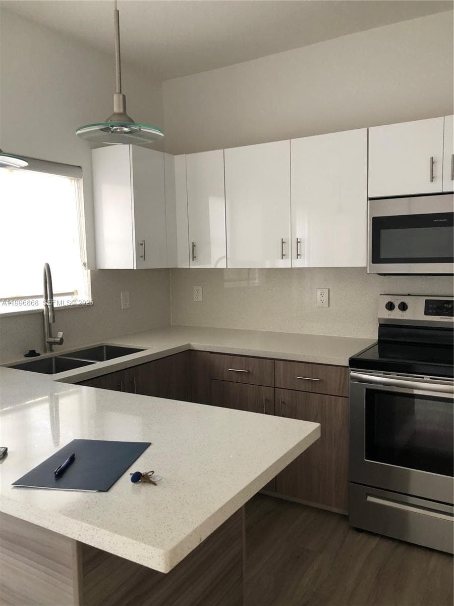 8432 NW 107th Ct # 35, Doral FL 33178 — 8