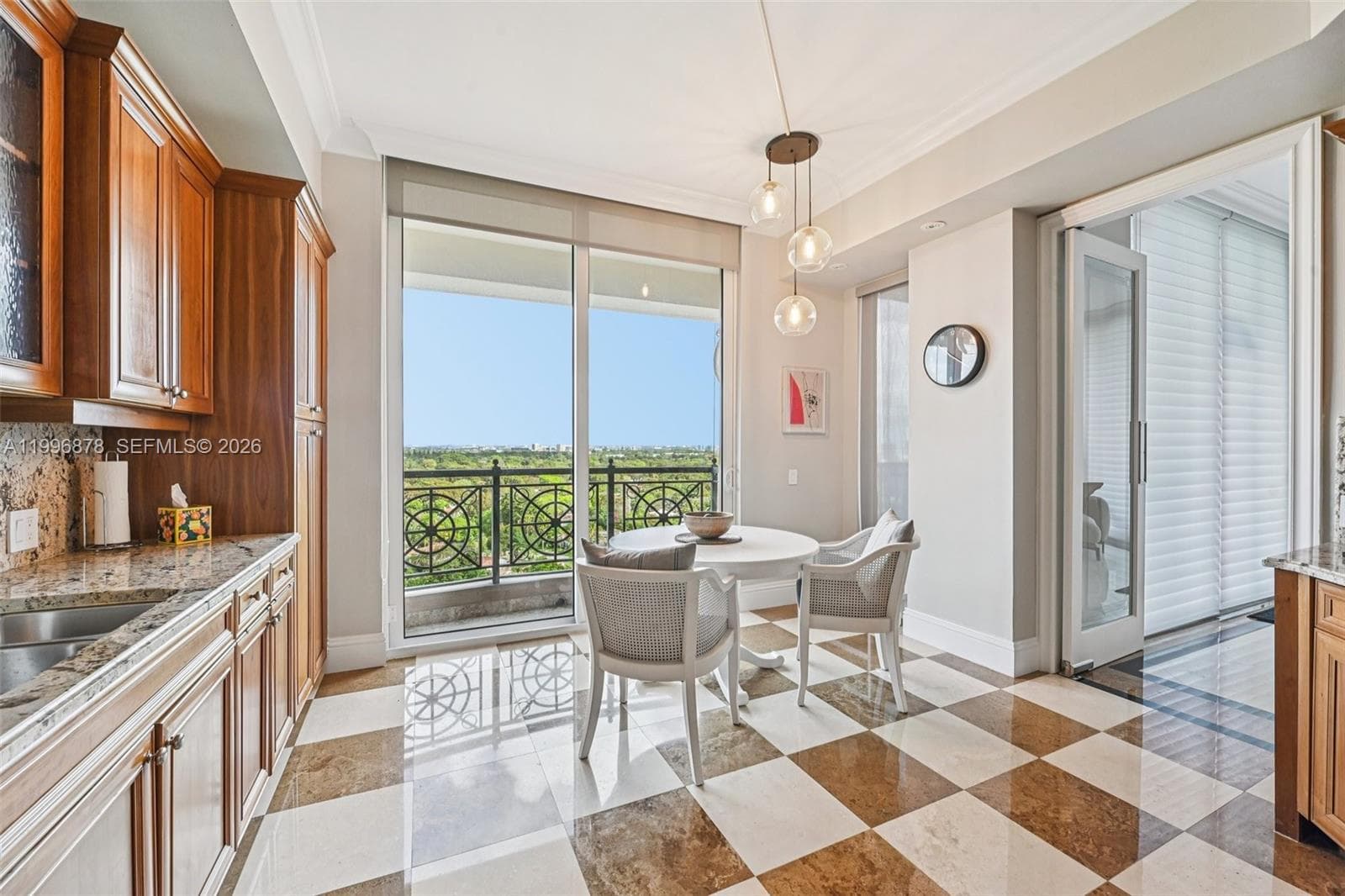 626 Coral Way # 1501, Coral Gables FL 33134 — 15