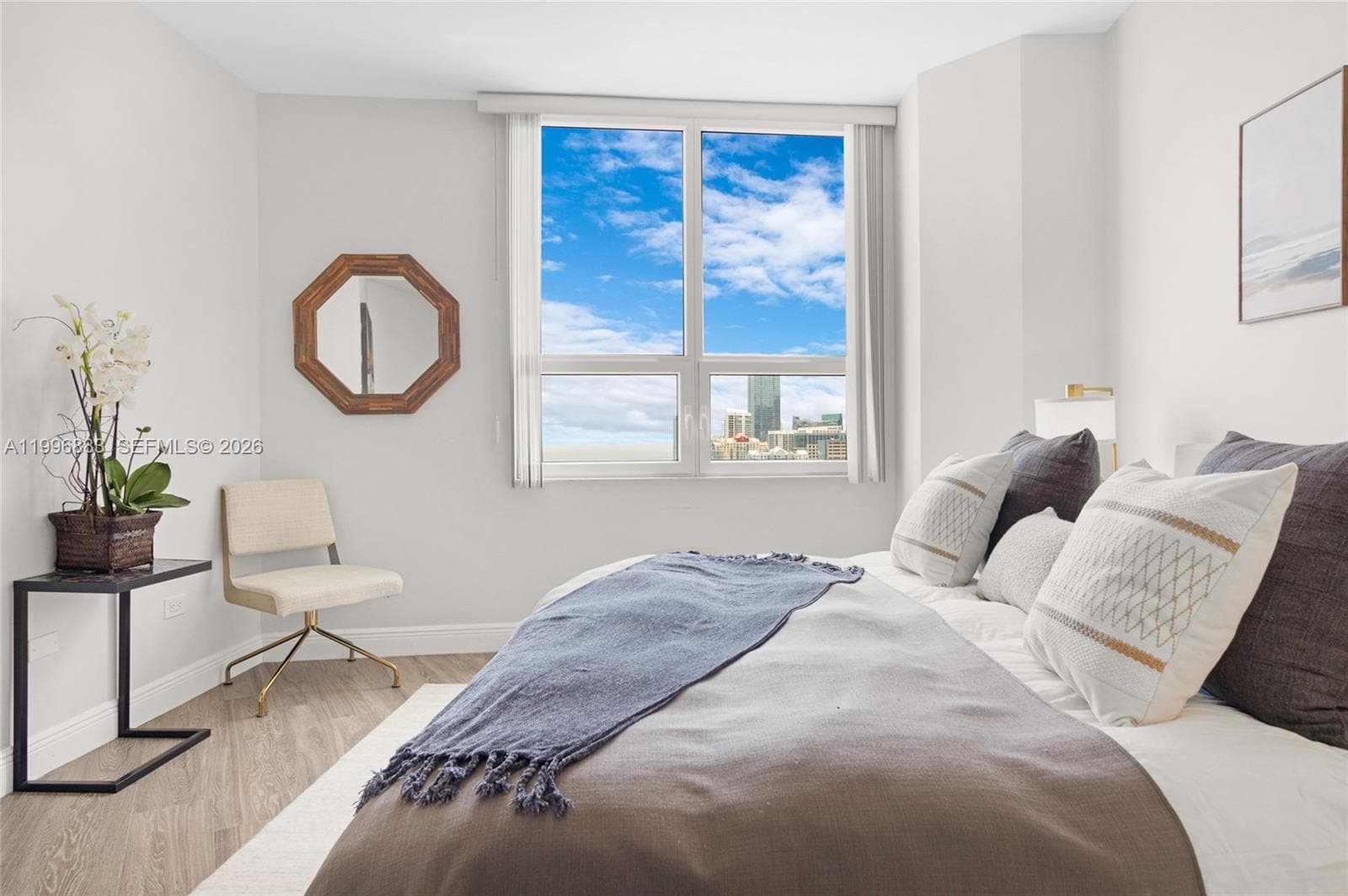848 Brickell Key Dr # 3905, Miami FL 33131 — 23