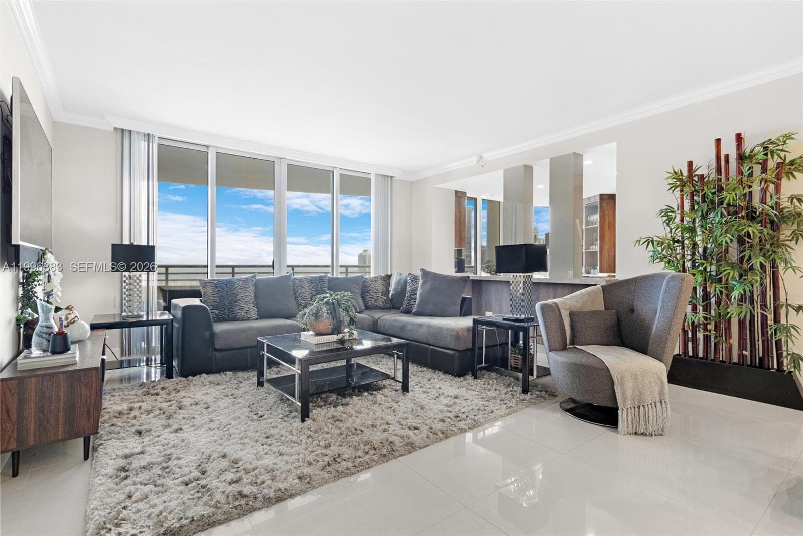 848 Brickell Key Dr # 3905, Miami FL 33131 — 4