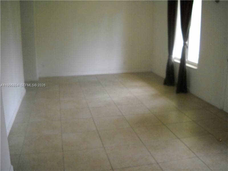 1040 92 ST # 3, Bay Harbor Islands FL 33154 — 3