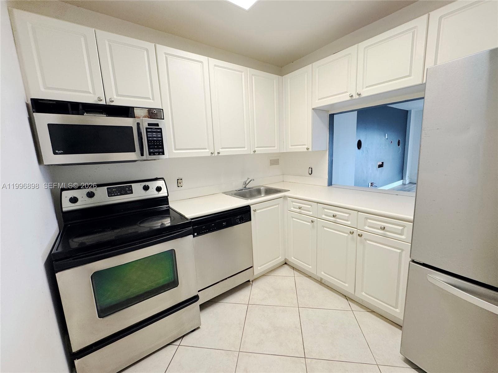 1455 N Treasure Dr # 7B, North Bay Village FL 33141 — 3