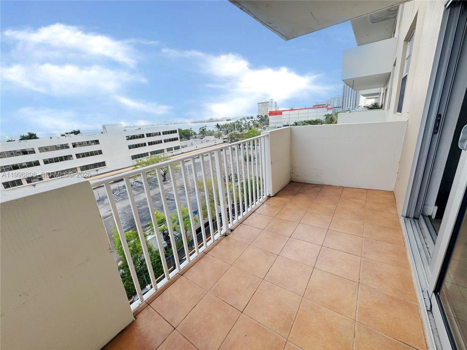 1455 N Treasure Dr # 7B, North Bay Village FL 33141 — 10