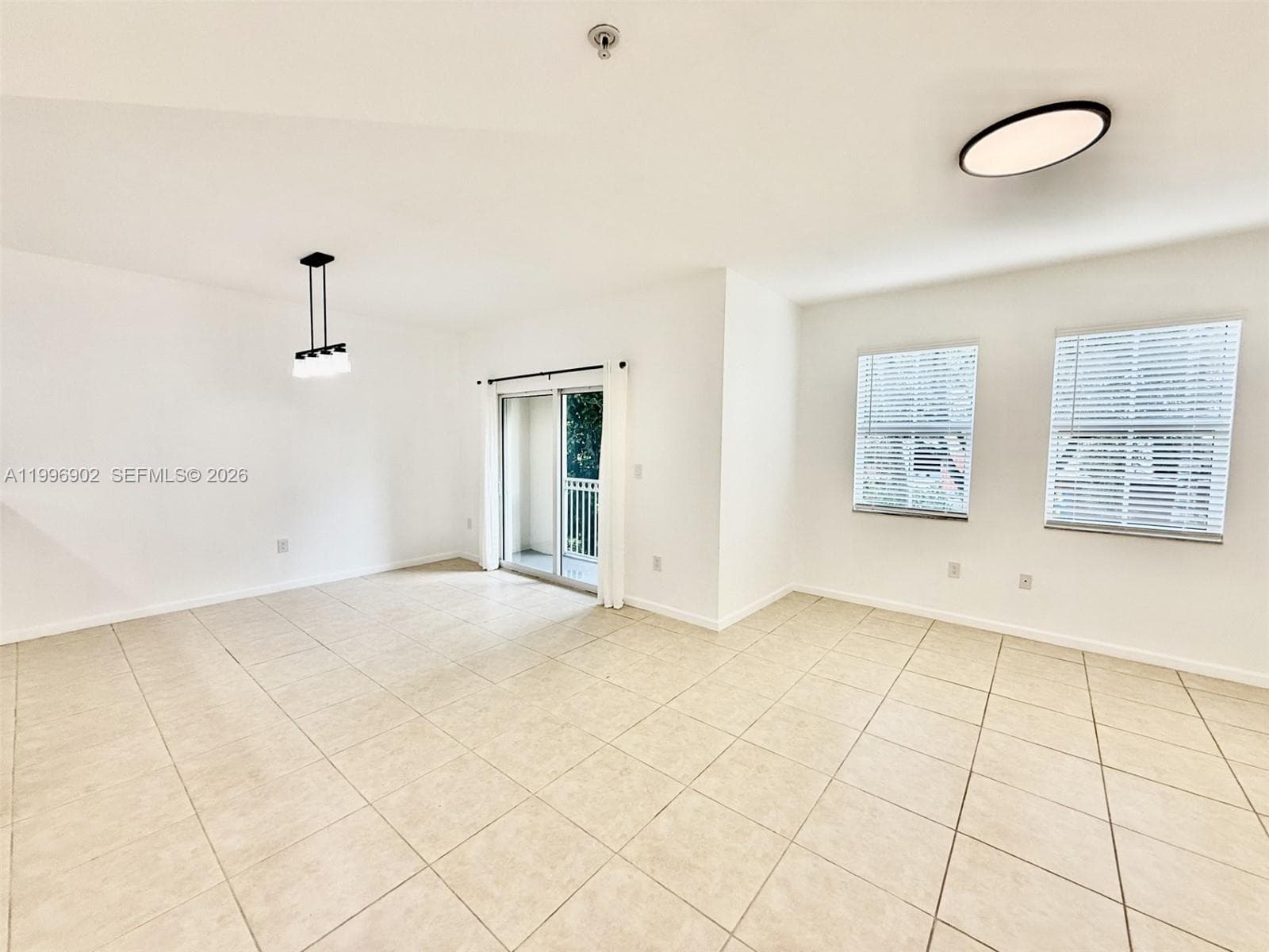 11503 NW 89 ST # 218, Doral FL 33178 — 3
