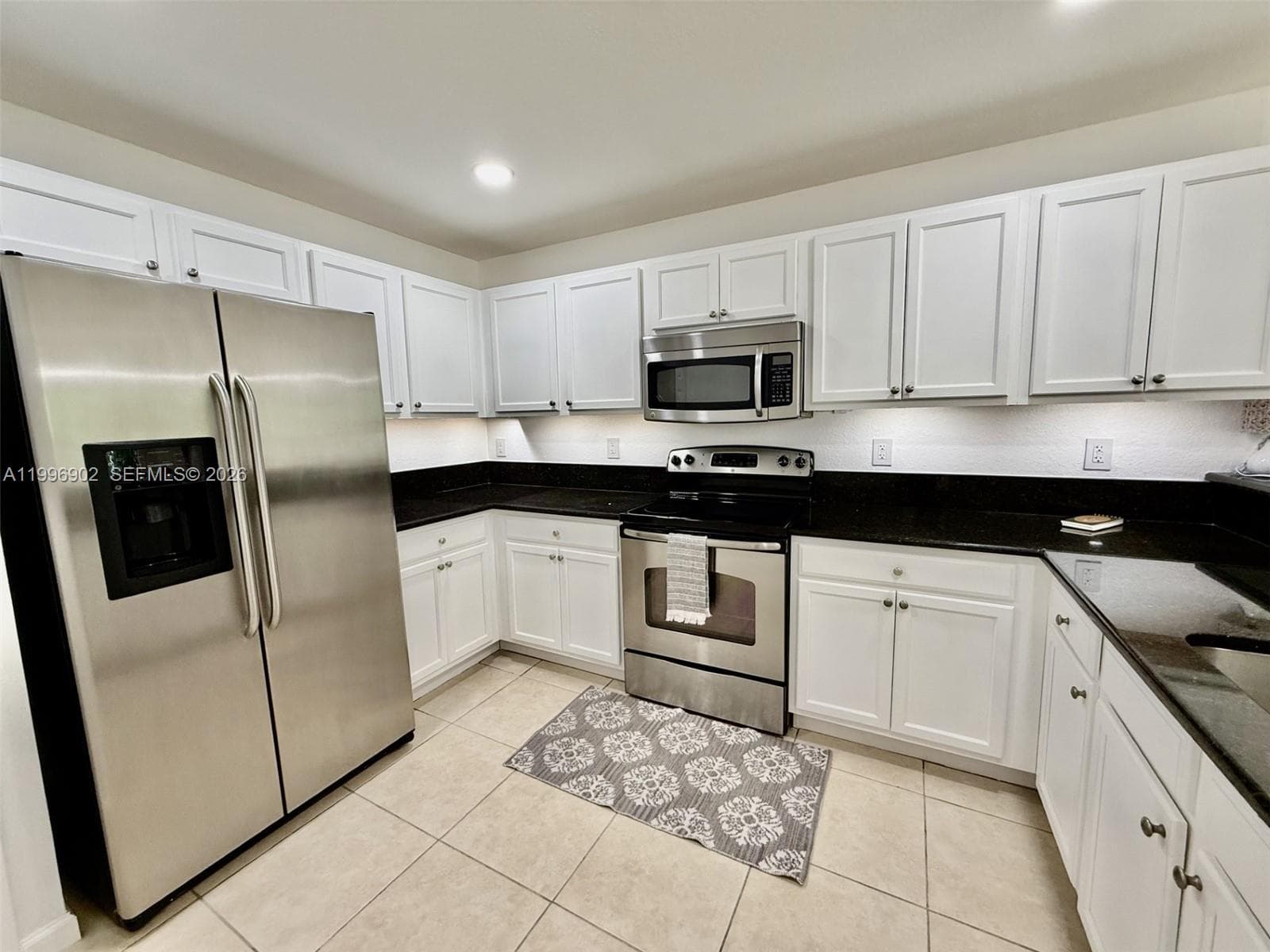 11503 NW 89 ST # 218, Doral FL 33178 — 5