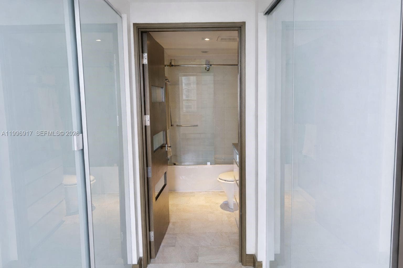701 Brickell Key Blvd # 1611, Miami FL 33131 — 14