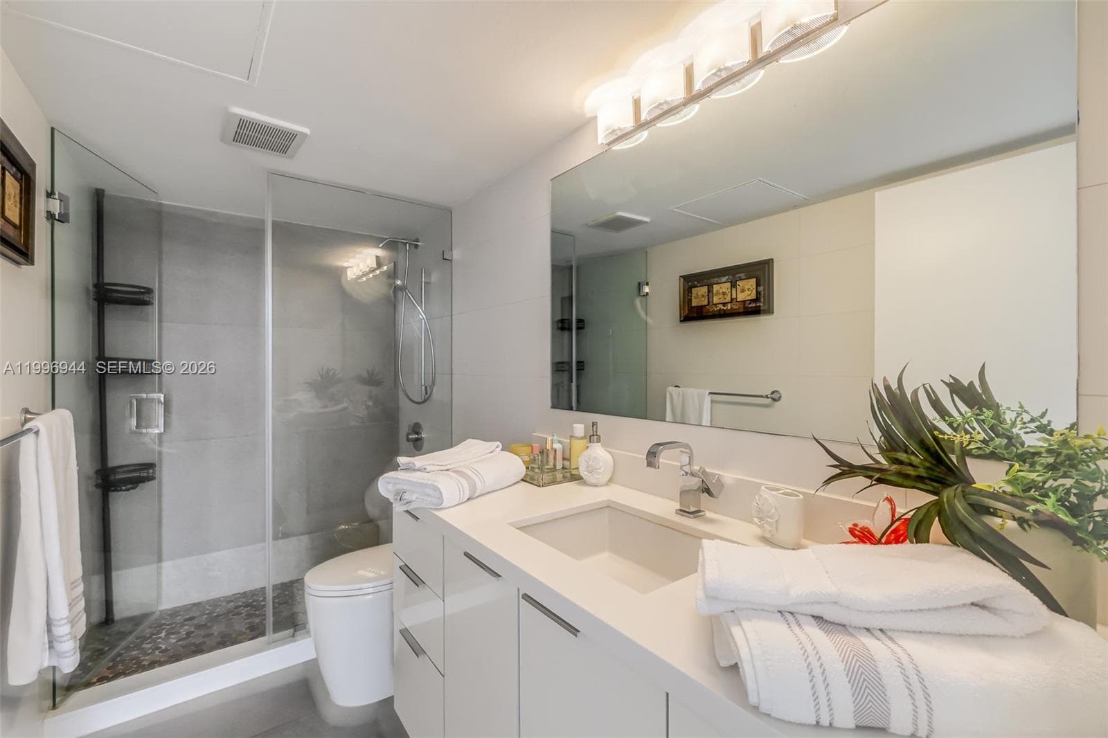 10275 Collins Ave # 722, Bal Harbour FL 33154 — 10