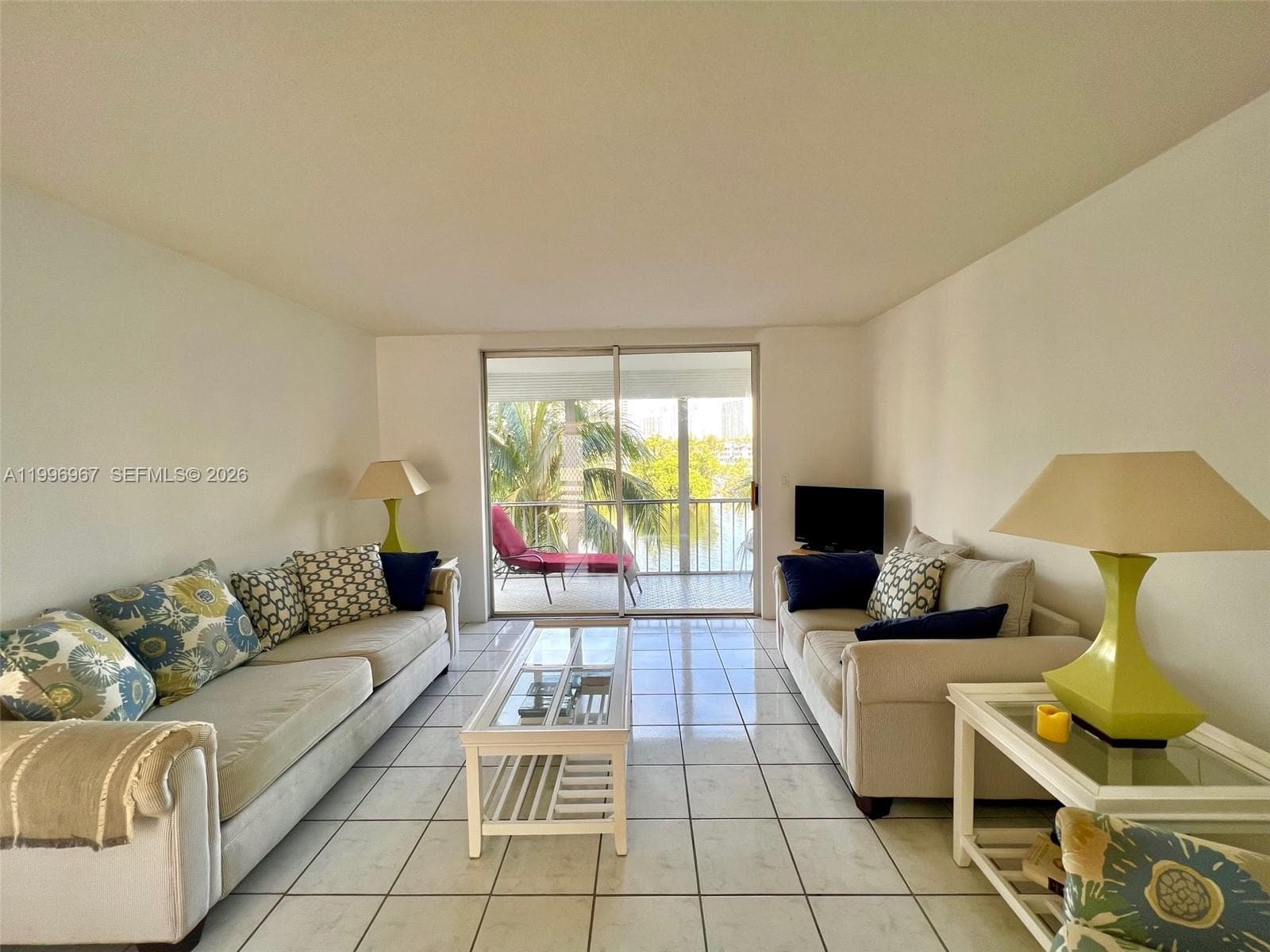 3030 Marcos Dr # T302, Aventura FL 33160 — 6