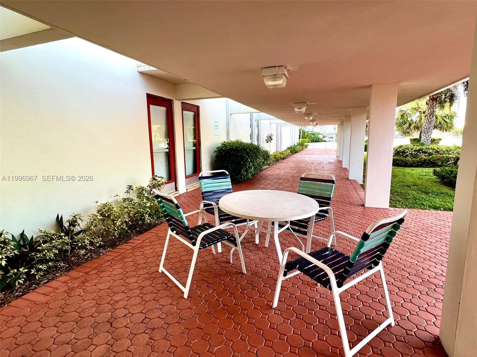 3030 Marcos Dr # T302, Aventura FL 33160 — 46