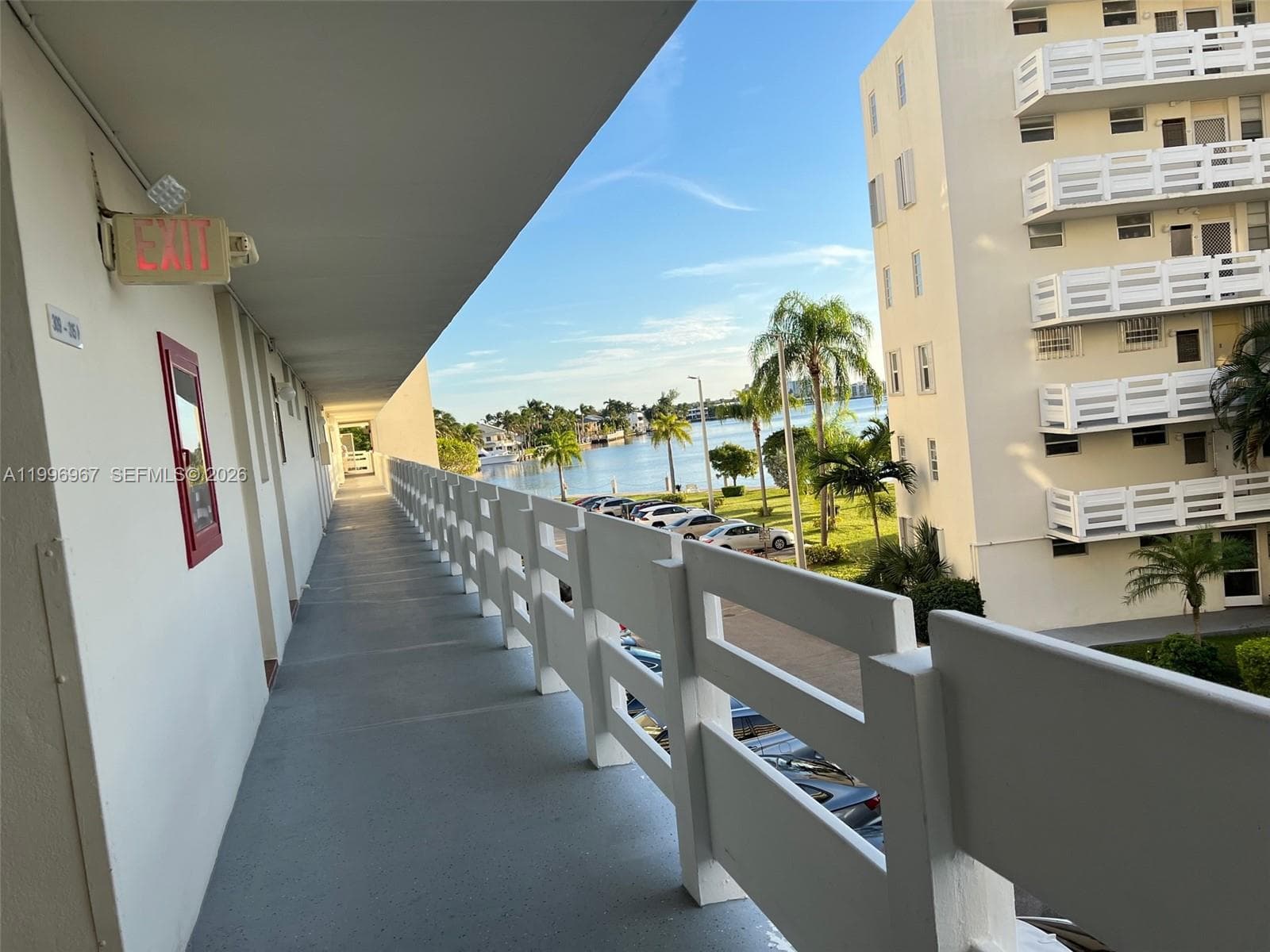 3030 Marcos Dr # T302, Aventura FL 33160 — 38