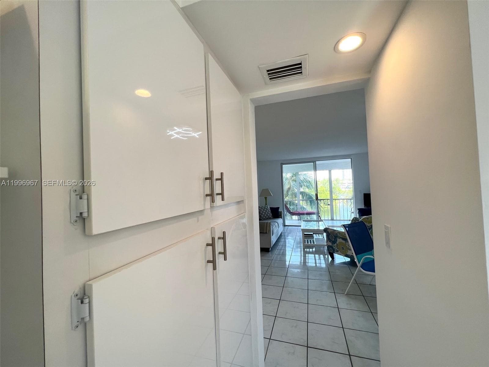 3030 Marcos Dr # T302, Aventura FL 33160 — 15