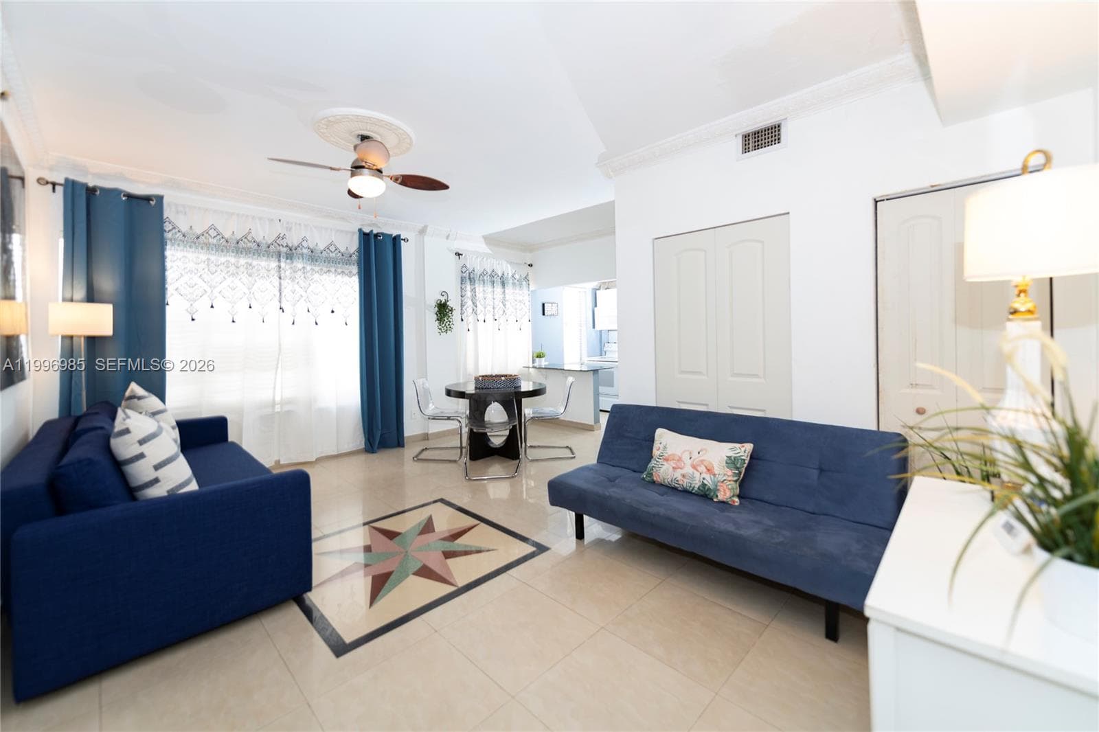 918 Ocean Dr # 202, Miami Beach FL 33139 — 3