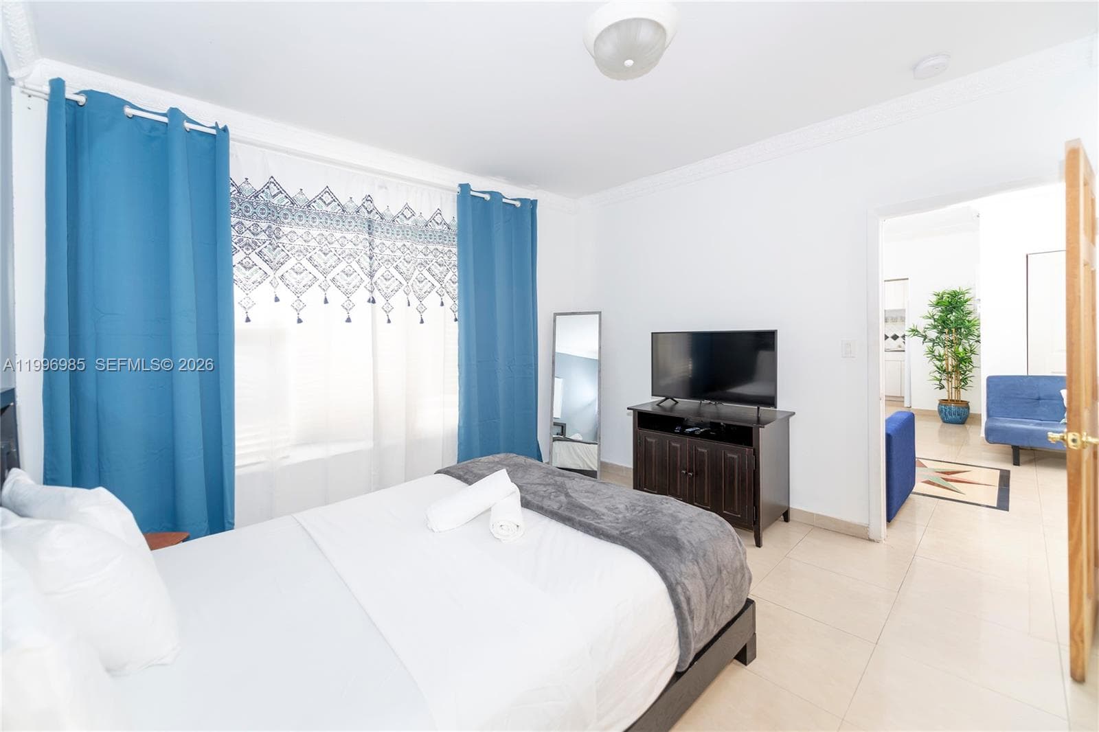 918 Ocean Dr # 202, Miami Beach FL 33139 — 11