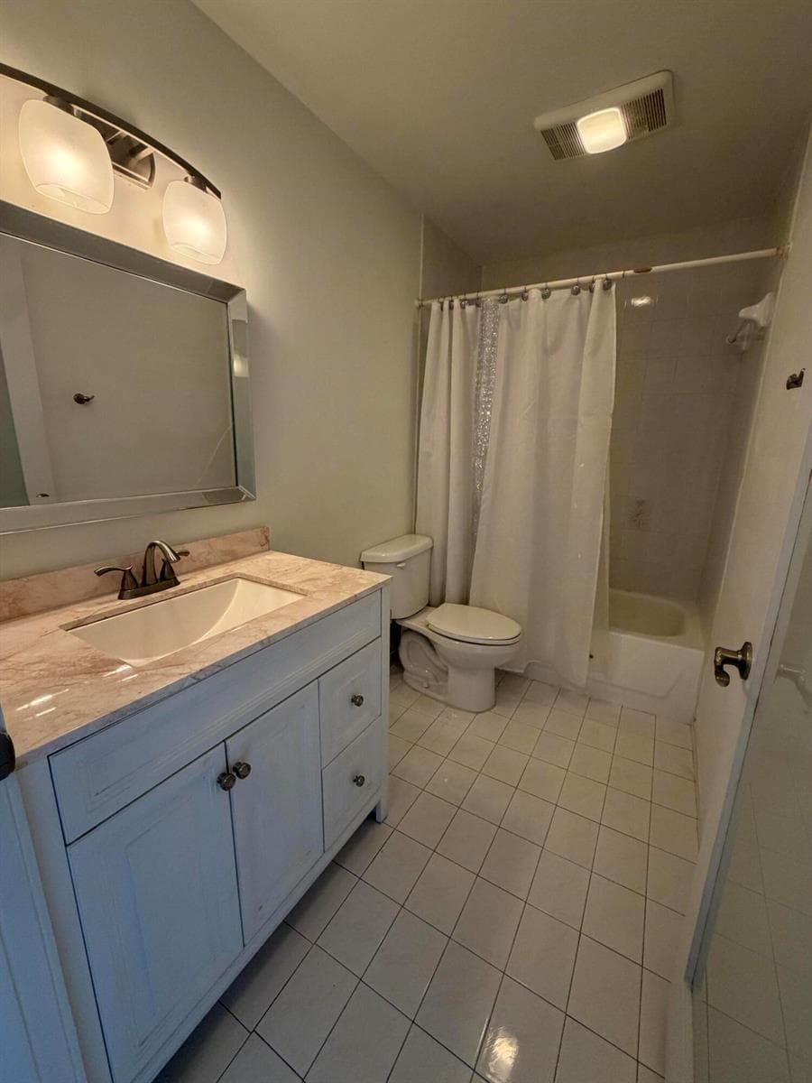 8851 NW 119th Street # 2, Hialeah Gardens FL 33018 — 9