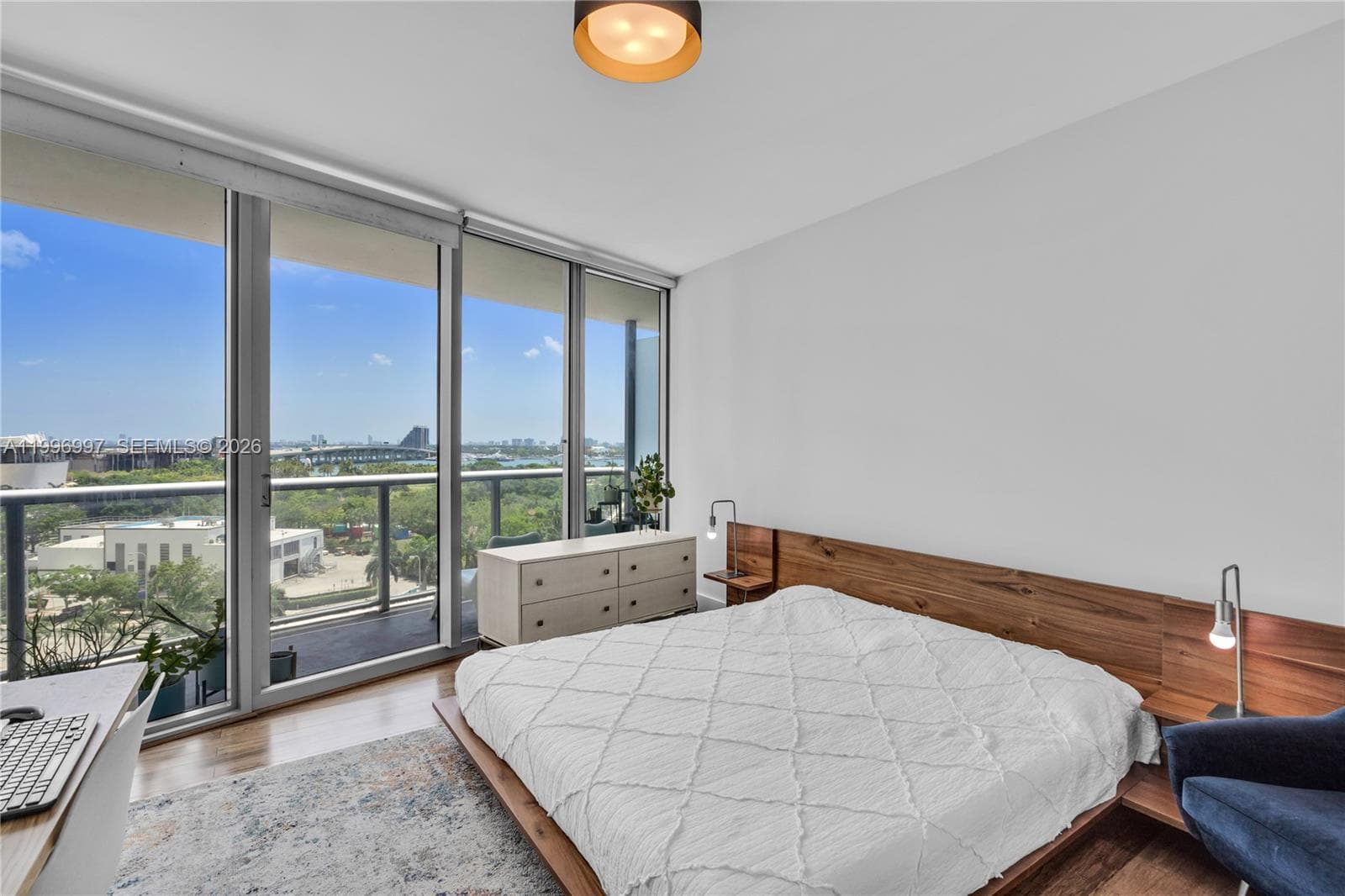 888 Biscayne Boulevard # 812, Miami FL 33132 — 12