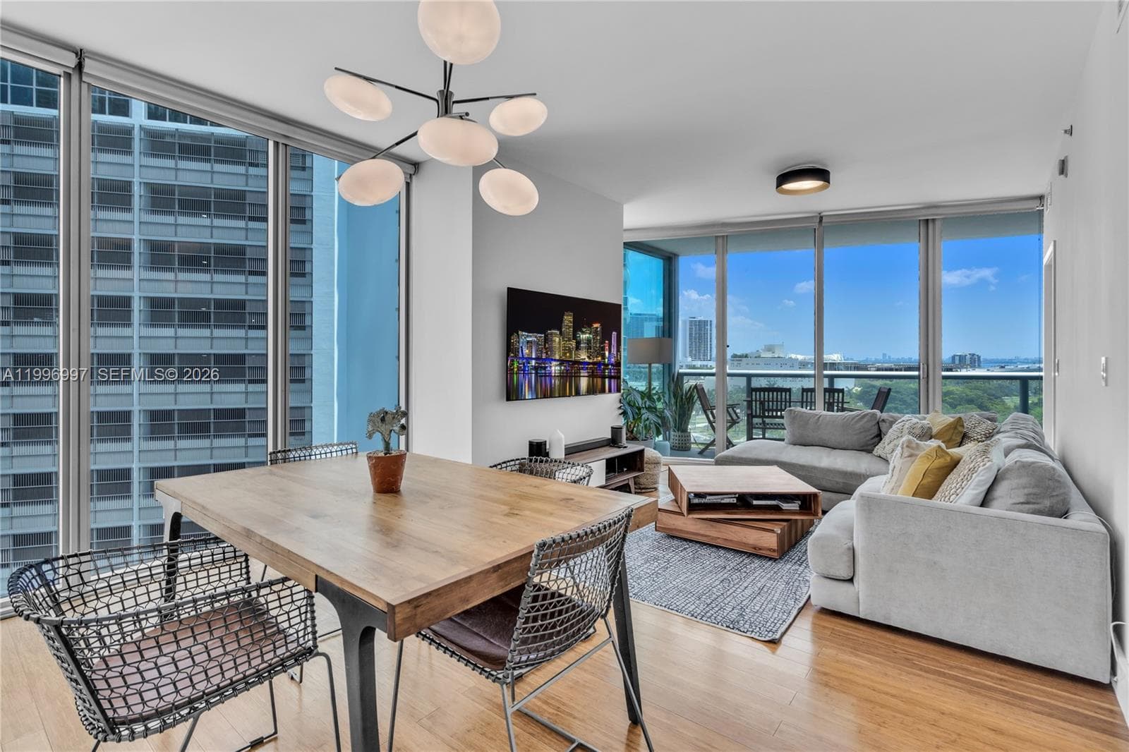 888 Biscayne Boulevard # 812, Miami FL 33132 — 3
