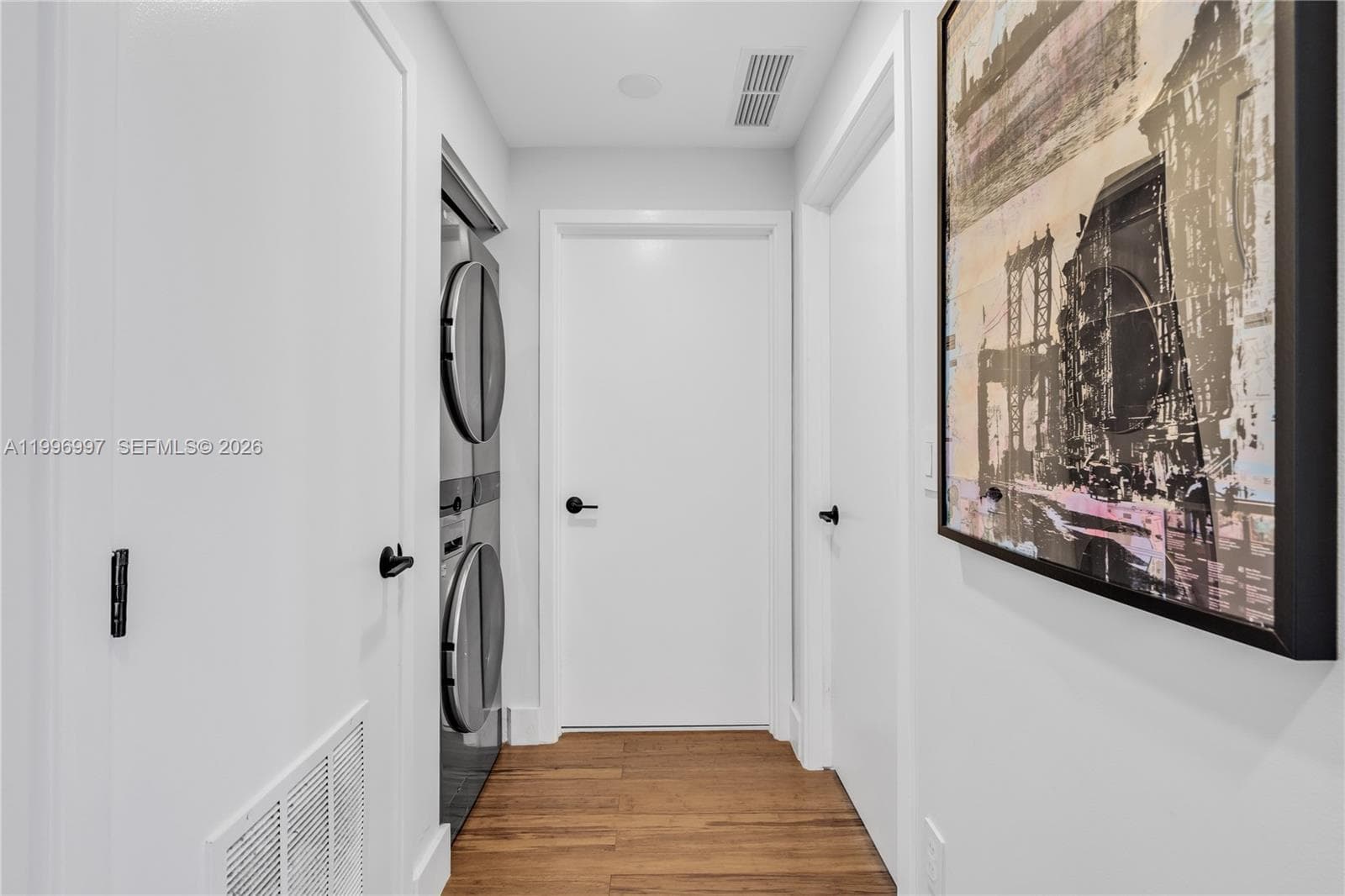 888 Biscayne Boulevard # 812, Miami FL 33132 — 18