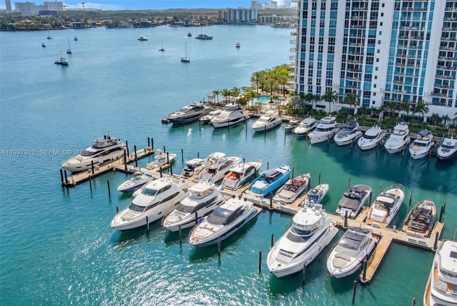 17301 Biscayne Blvd # 1401, North Miami Beach FL 33160 — 18