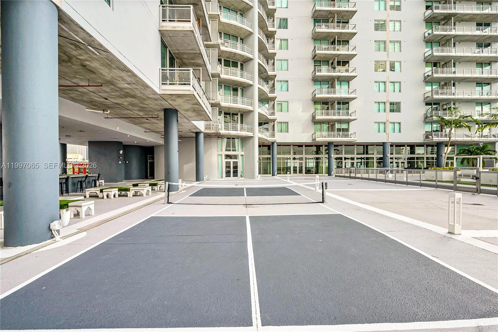690 SW 1st Ct # 1709, Miami FL 33130 — 58