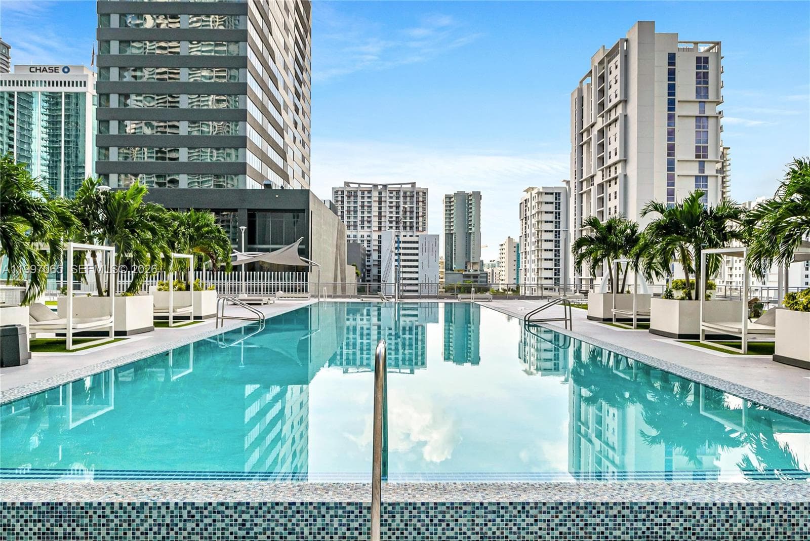 690 SW 1st Ct # 1709, Miami FL 33130 — 40